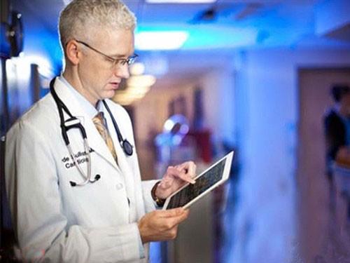 “互聯(lián)網(wǎng)+藥學服務(wù)”方便市民就醫(yī)